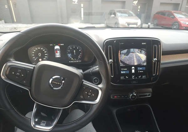 Volvo XC 40 cena 119000 przebieg: 122000, rok produkcji 2020 z Wrocław małe 154